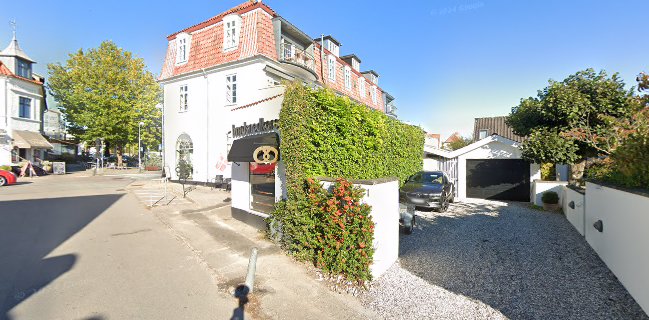 Brødsnedkeren, Espergærde Centret