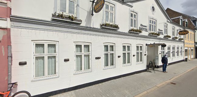 Ebsens Hotel & Restaurant