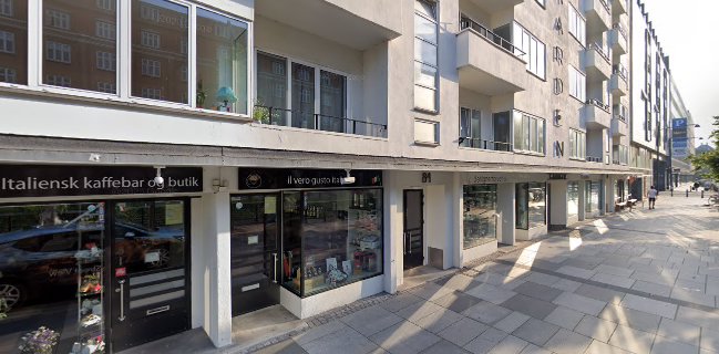 Il Caffe v/Giuseppe Bombara