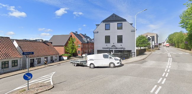 Champions Pizza & Grill