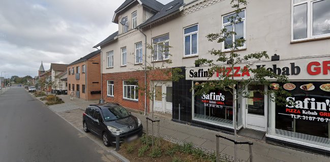 Safins Pizza & Grill