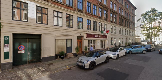 2100Happiness - Gastronomi og hotelvirksomhed