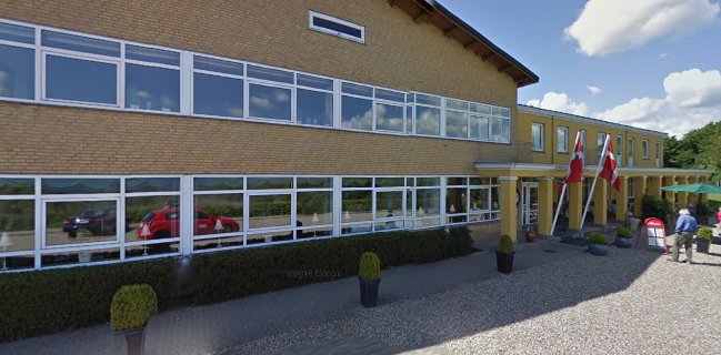 Opinii despre Restaurant Skamlingsbanken I/S v/Karina Poulsen og Niels H Sohl în Sjølund - Gastronomi og hotelvirksomhed