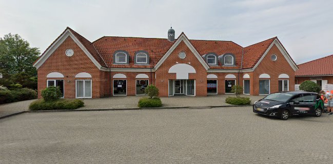 Torvegrillen Agerbæk v/Thi Mông Há Dô - Agerbæk