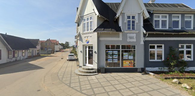 Centra Café & Grill