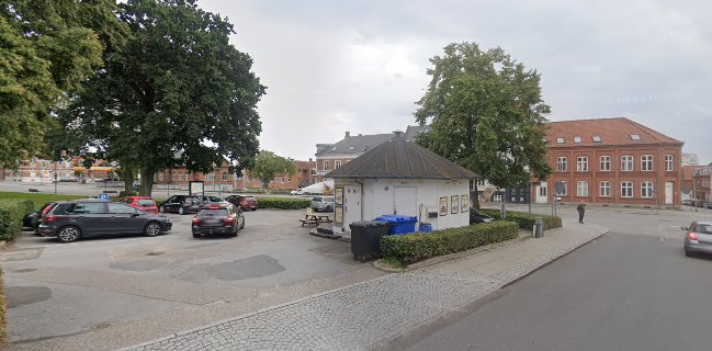 LUNDENS GRILL - Gastronomi og hotelvirksomhed